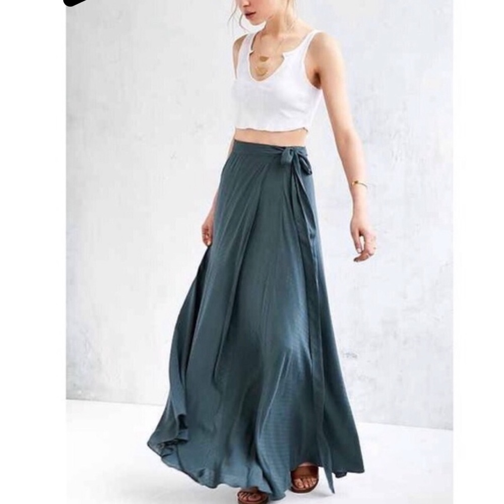 Ecote zella boho wrap skirt UO s